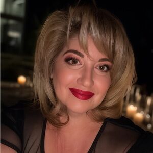 Meet your Posher, Robin